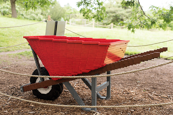 Wheelbarrow | Nature Connects: Art with LEGO Bricks