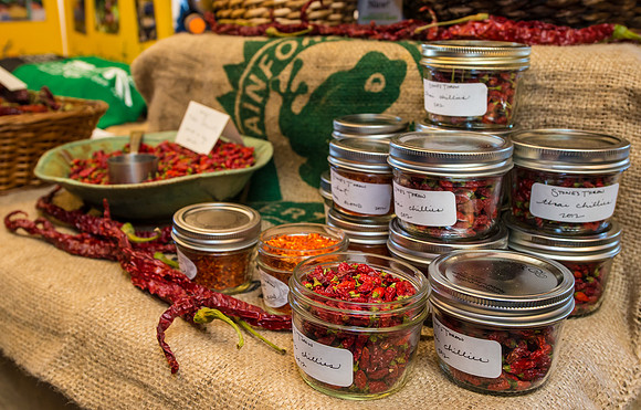 Mill City Farmers Market at the Arboretum.