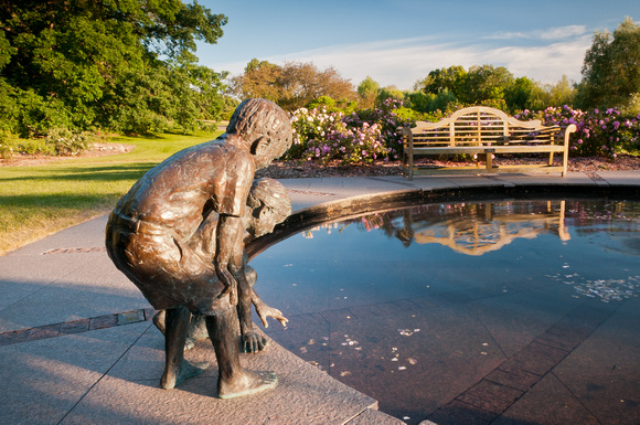 Wonderment sculpture