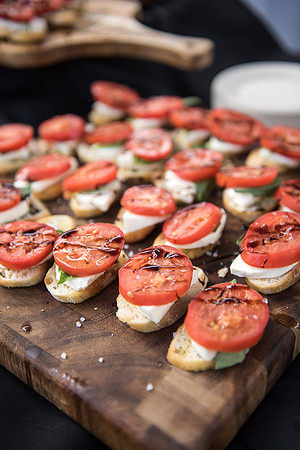 2018 Toast & Taste