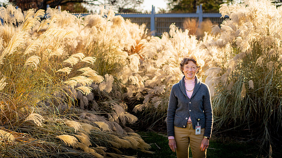 Dr. Mary Meyer