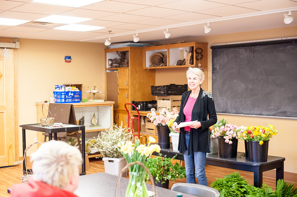Design a Spring Floral Basket