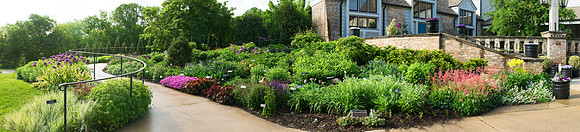 Spiegel Garden Pano1