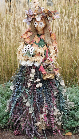 2024 Scarecrows In The Garden